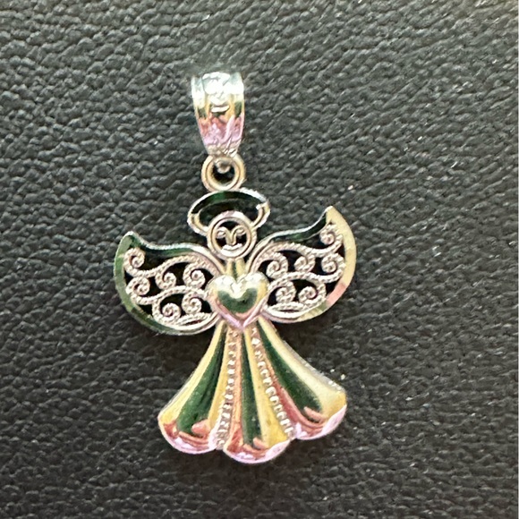 Elegant 14k white gold Angel Pendant - Picture 5 of 5